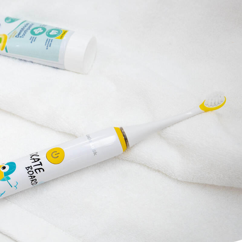 Bàn Chải Đánh Răng Điện Cho Bé LocknLock Electric Toothbrush For Kids 5V, 1.5W - Màu Trắng - ENR226WHT, , large image number null